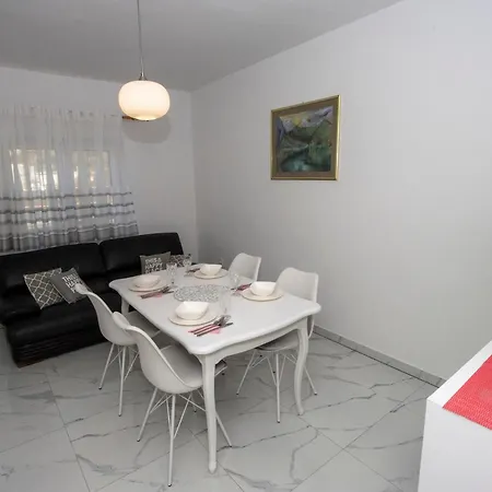 Appartement Jasna Omiš